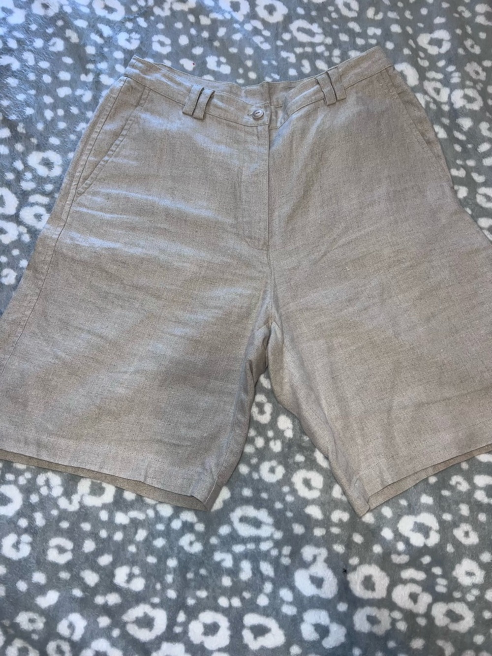 Rafaella Vintage 100% Linen High Waisted Bermuda Shorts Tan Beige Size 6